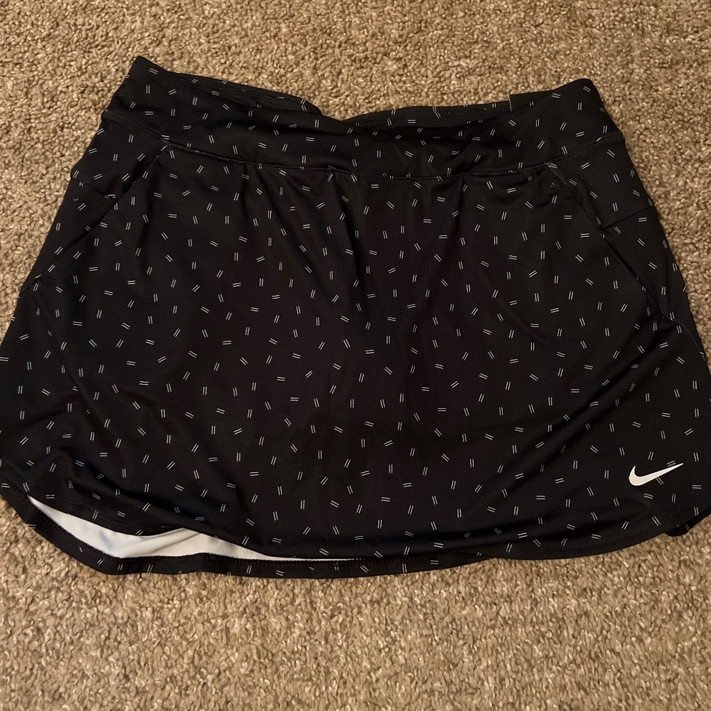 NWT Nike Girls skort size large